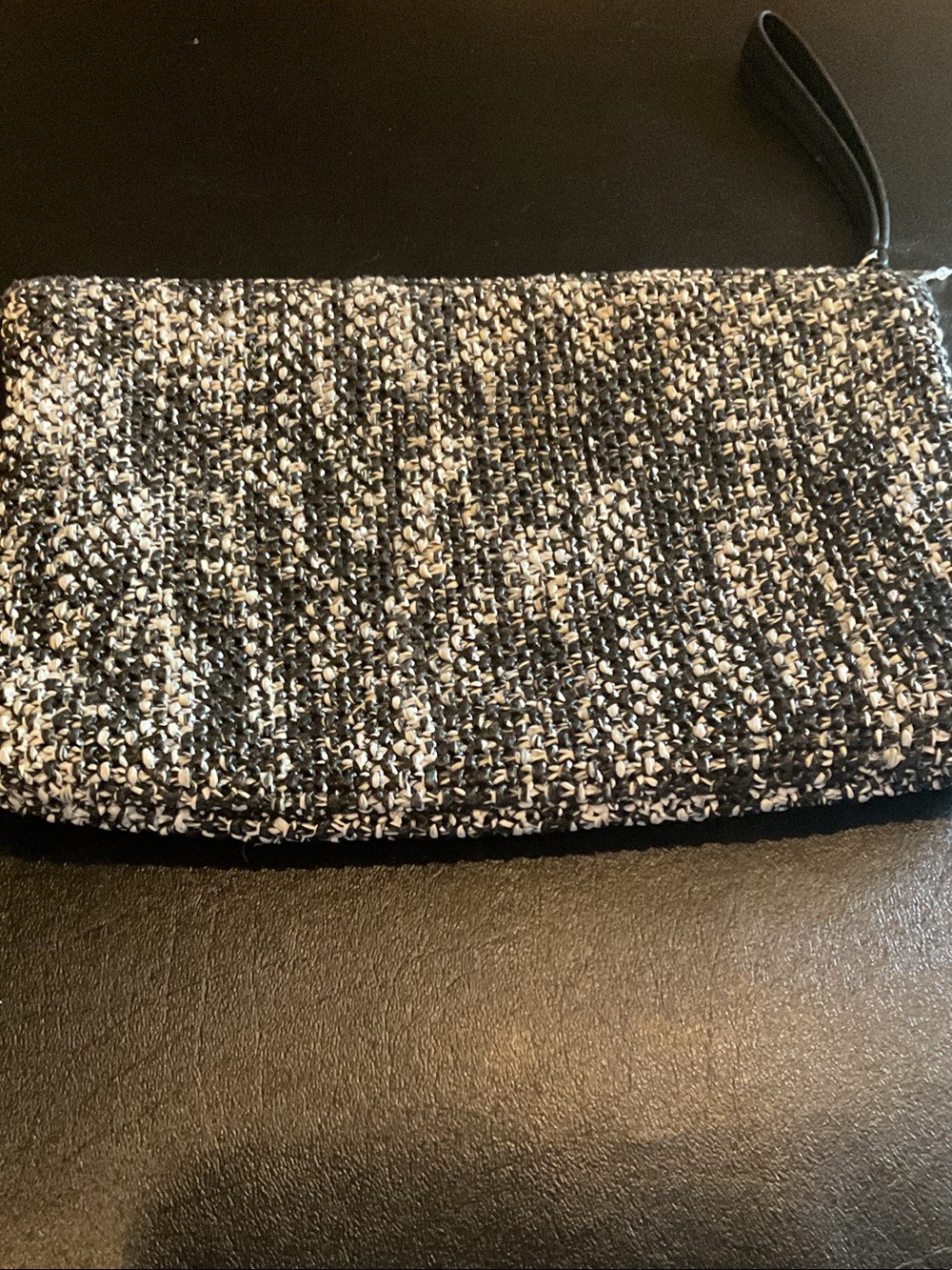 Banana Republic black & white weaved clutch purse.